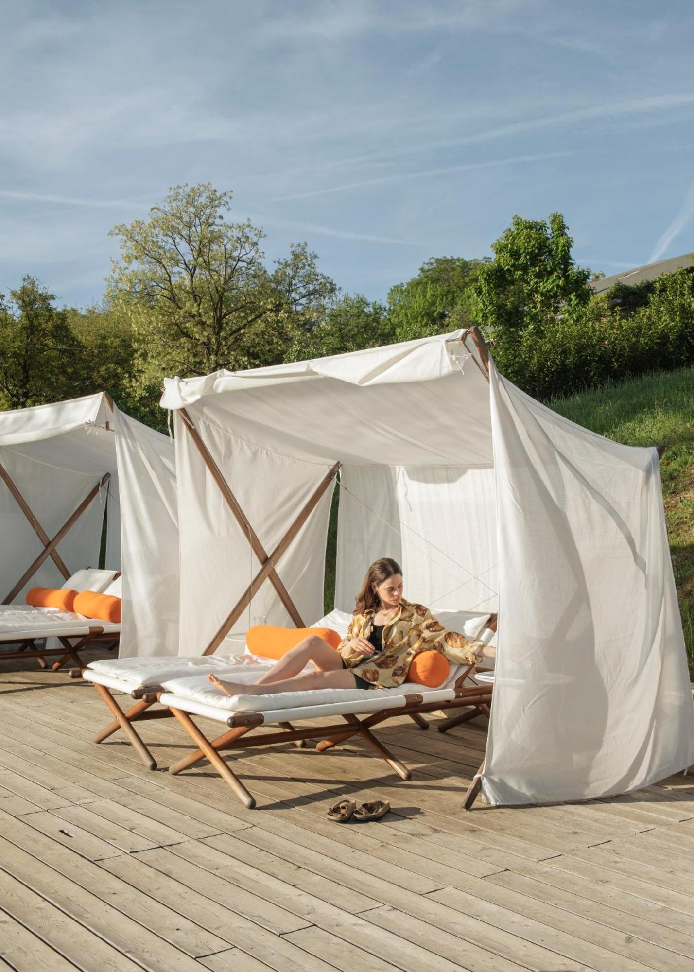 Szegzard - The Lodge Szekszárd Εξωτερικό φωτογραφία
